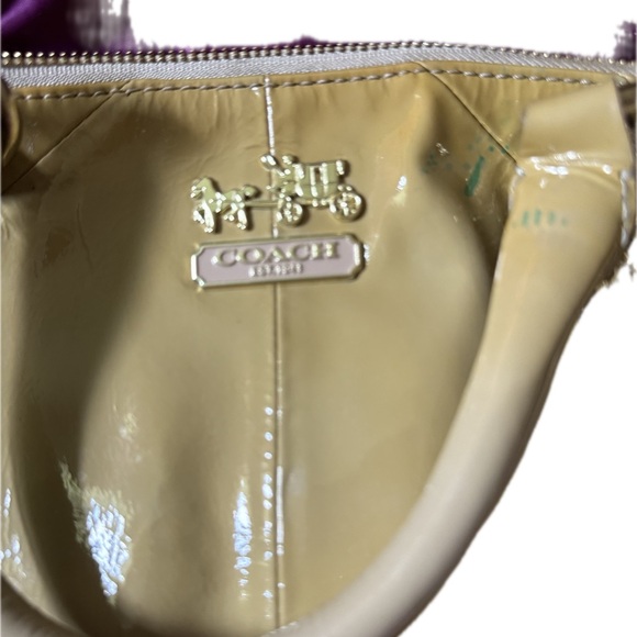 Vintage COACH Patent Leather Satchel | Handbag | Golden Mustard Yellow 🔥🔥 - Picture 3 of 16